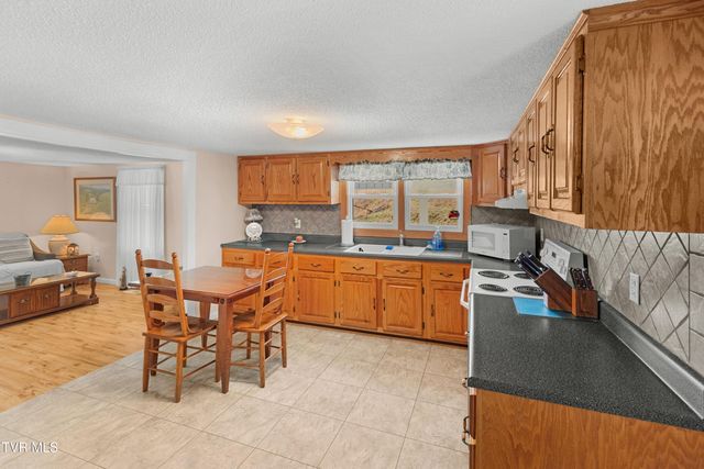 2218 Rebel Hollow Road, Tazewell, TN 37879