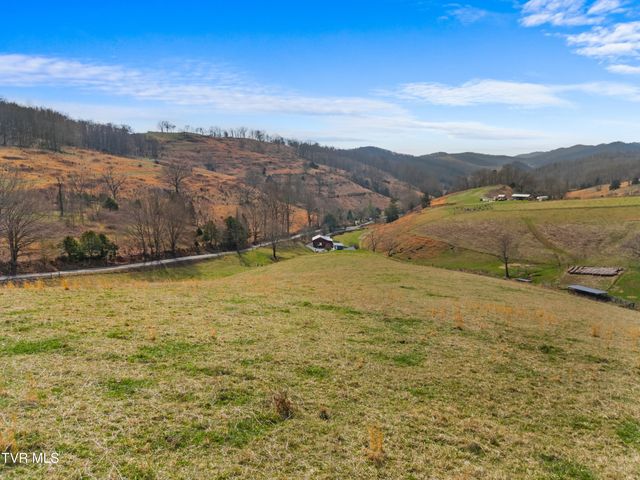2218 Rebel Hollow Road, Tazewell, TN 37879