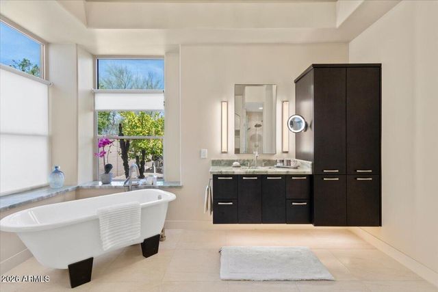 33667 N 78th Place, Scottsdale, AZ 85266