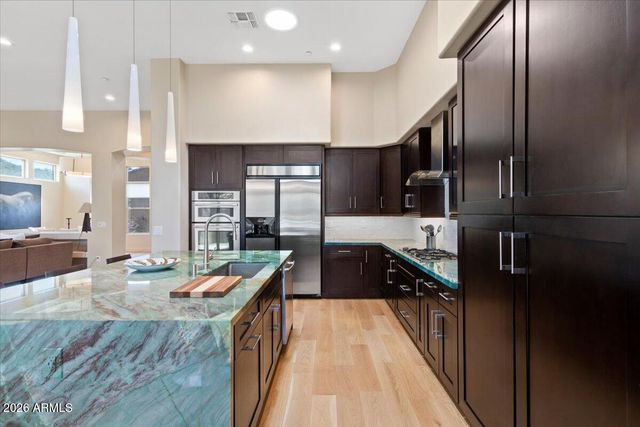 33667 N 78th Place, Scottsdale, AZ 85266