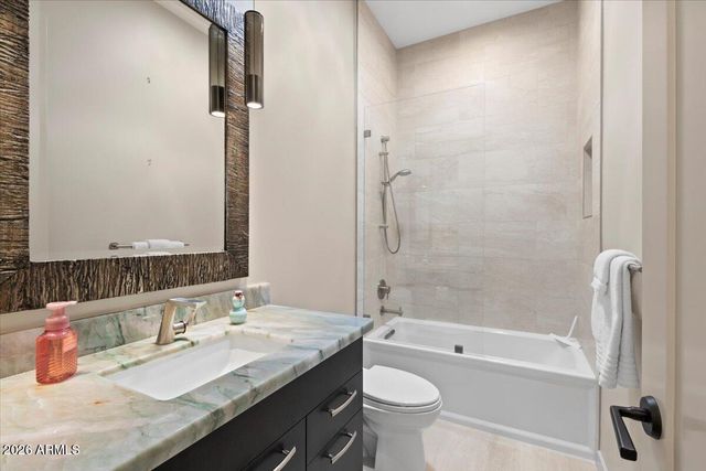 33667 N 78th Place, Scottsdale, AZ 85266