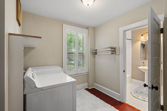 671 Edmund Avenue, Saint Paul, MN 55104