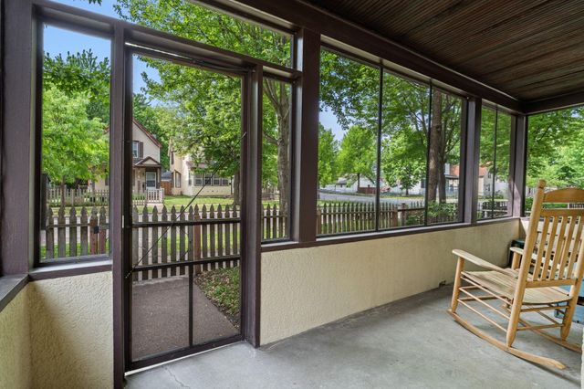 671 Edmund Avenue, Saint Paul, MN 55104