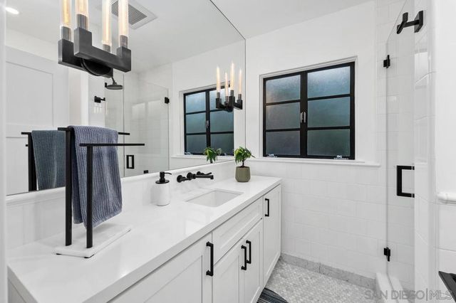4140 Bandini St., San Diego, CA 92103