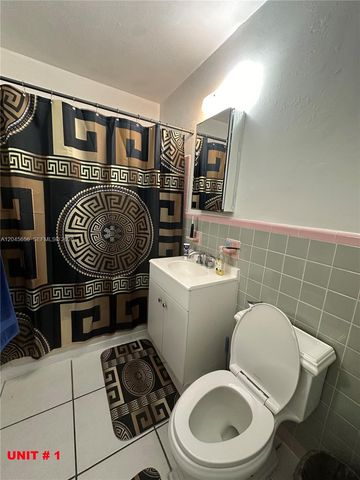 809 NE 2nd Street 12, Hallandale Beach, FL 33009