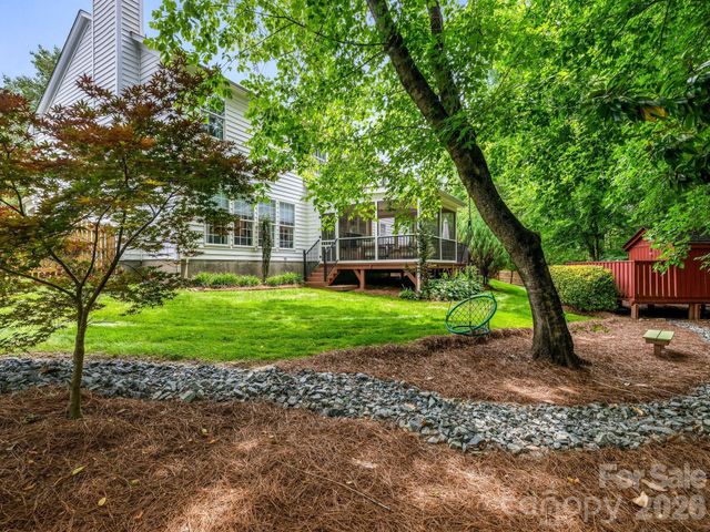 6807 Guinevere Drive, Charlotte, NC 28277