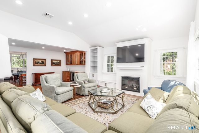 3 Ledgewood Drive, Sherman, CT 06784