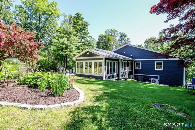 3 Ledgewood Drive, Sherman, CT 06784