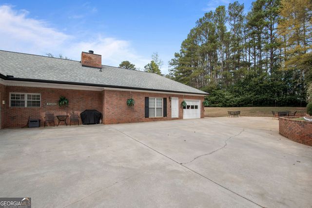 160 Victoria Drive, Fayetteville, GA 30214