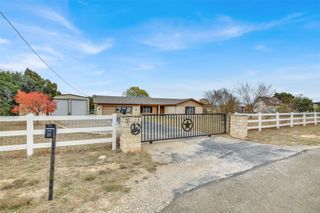 51 Honeycomb Mesa, Leander, TX 78641