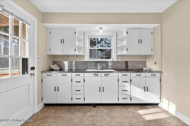 2628 Landor Ave, Louisville, KY 40205