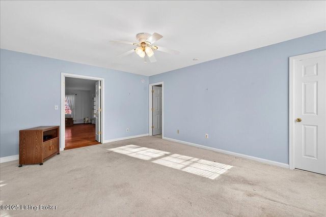 2628 Landor Ave, Louisville, KY 40205