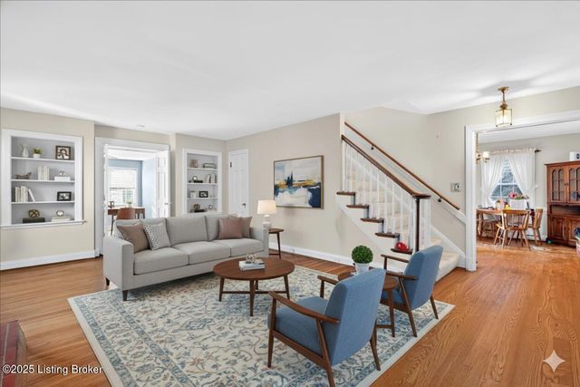 2628 Landor Ave, Louisville, KY 40205