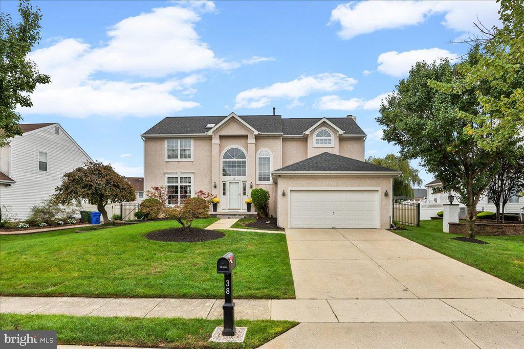 38 LEXINGTON CIR, Marlton, NJ 08053 — exterior