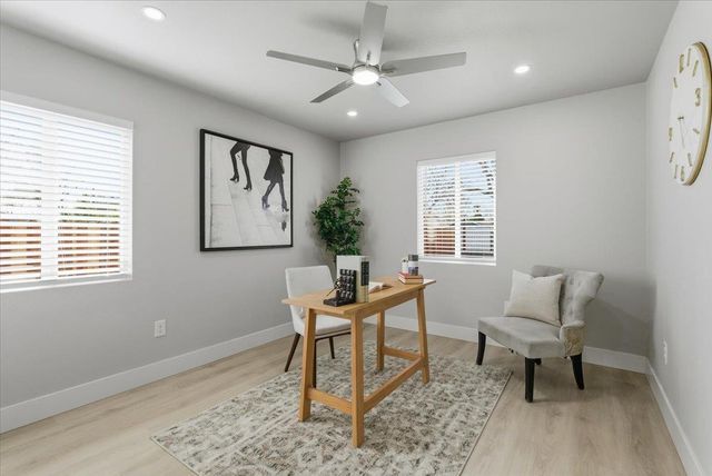 3916 38th St, Sacramento, CA 95820