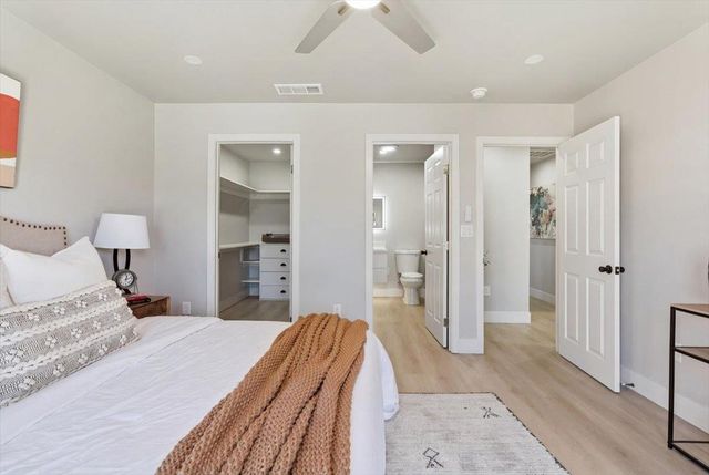 3916 38th St, Sacramento, CA 95820