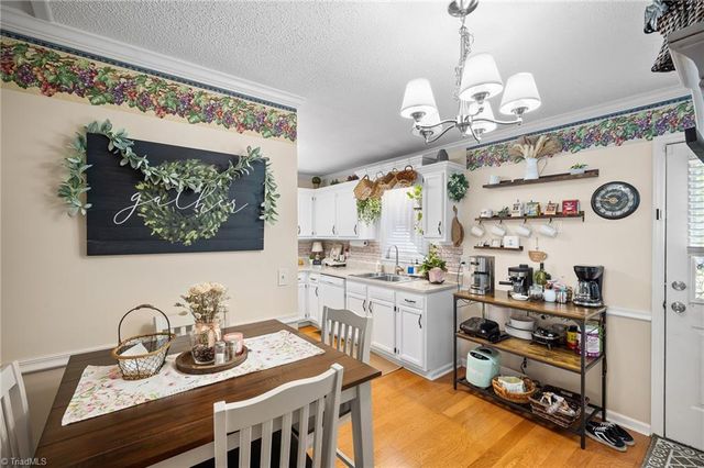 736 Salem Street 2, Thomasville, NC 27360