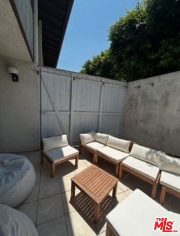 5951 Canterbury Drive 14, Culver City, CA 90230