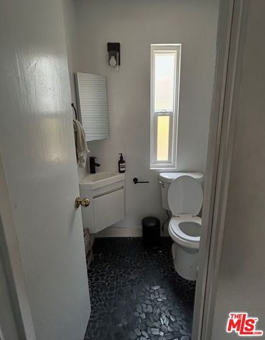 5951 Canterbury Drive 14, Culver City, CA 90230