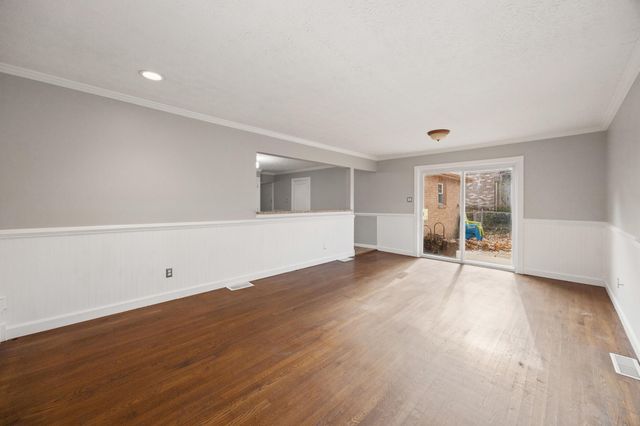 1501 Pine Meadow Road, Lexington, KY 40504