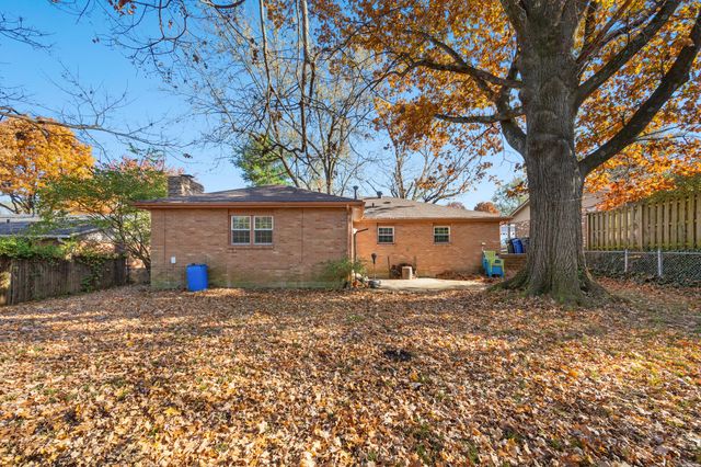 1501 Pine Meadow Road, Lexington, KY 40504