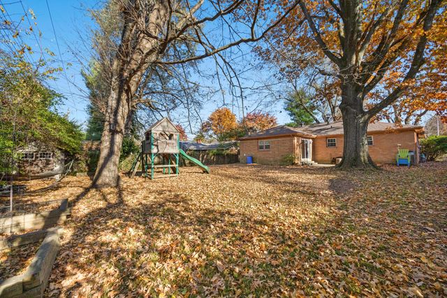 1501 Pine Meadow Road, Lexington, KY 40504