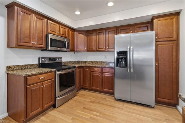 4840 Thornwood ST, Portsmouth, VA 23703