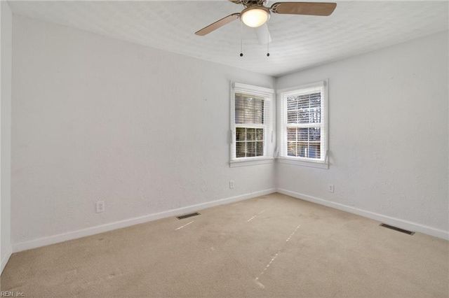 4840 Thornwood ST, Portsmouth, VA 23703