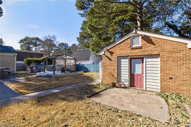 4840 Thornwood ST, Portsmouth, VA 23703