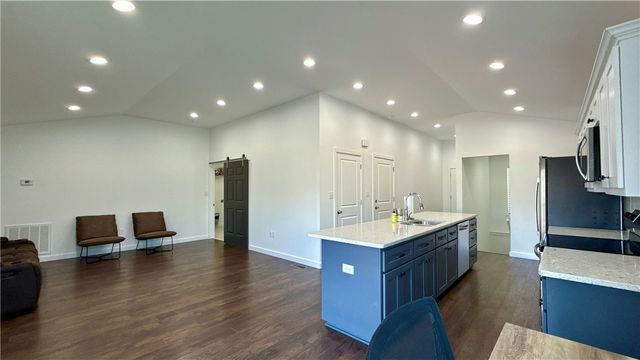 1904 Bradford, Harrison, AR 72601