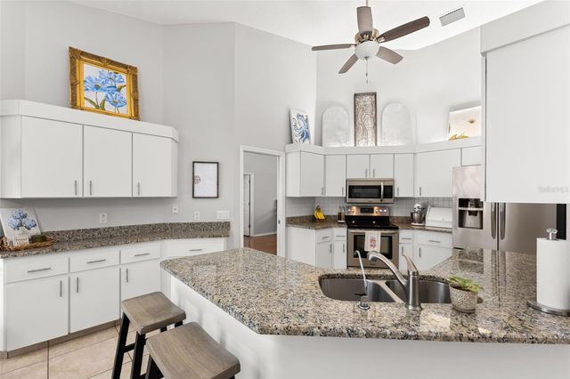 3734 THORNBUSH LANE, New Port Richey, FL 34655