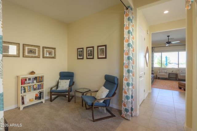 281 N QUESTA Trail, Casa Grande, AZ 85194