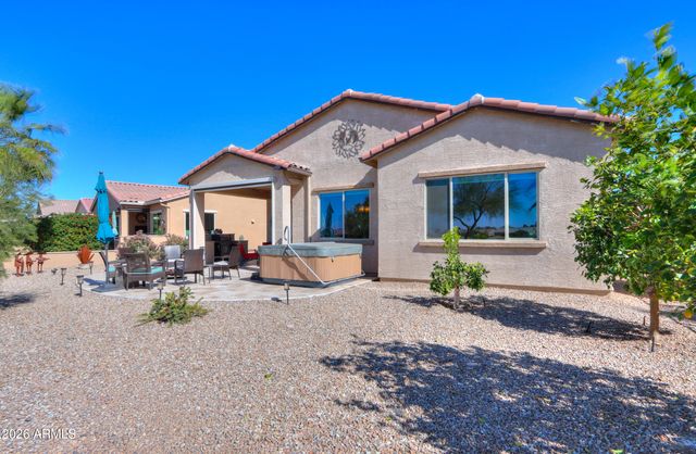 281 N QUESTA Trail, Casa Grande, AZ 85194