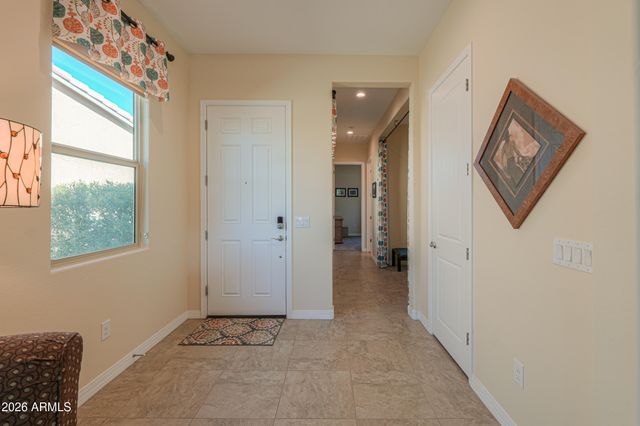 281 N QUESTA Trail, Casa Grande, AZ 85194