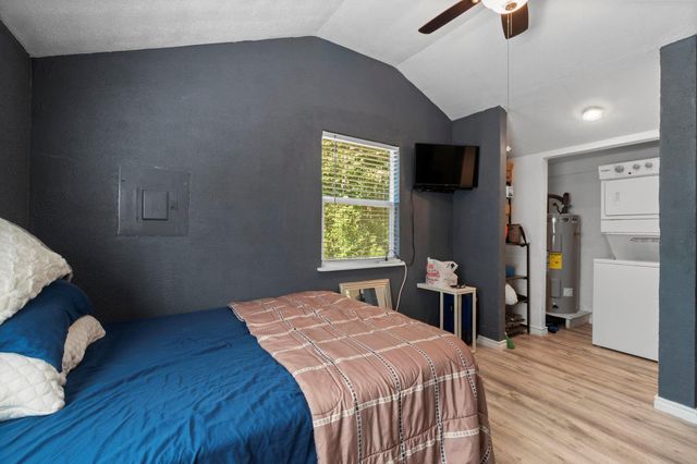 384 Phillips Road, Onalaska, TX 77360