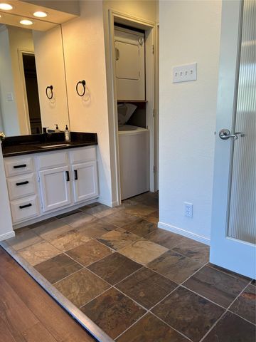 8888 Tallwood DR 3207, Austin, TX 78759