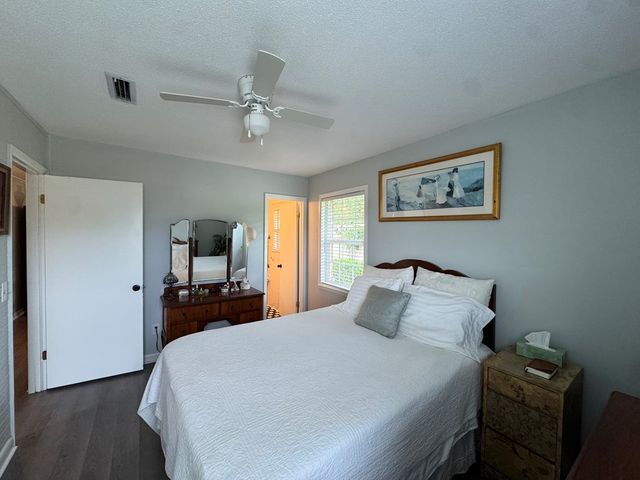 3210 Springdale, Dothan, AL 36303