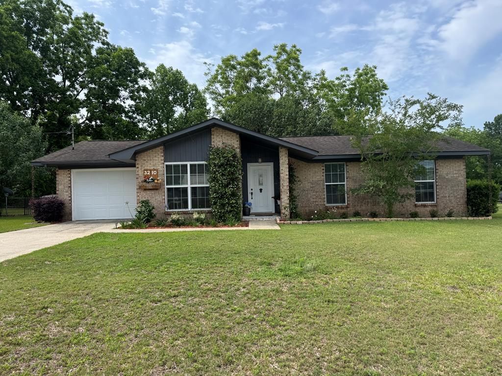 3210 Springdale, Dothan, AL 36303