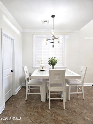 7115 W KINGS Avenue, Peoria, AZ 85382