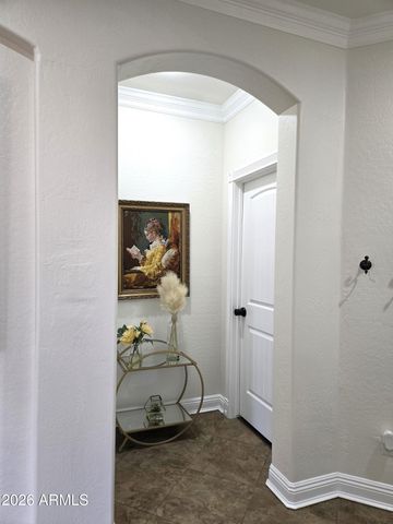 7115 W KINGS Avenue, Peoria, AZ 85382