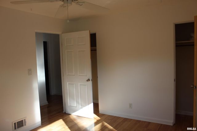 8 NORTHBROOK Drive, Mt Vernon, IL 62864