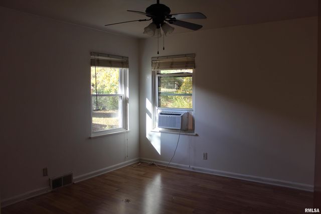 8 NORTHBROOK Drive, Mt Vernon, IL 62864