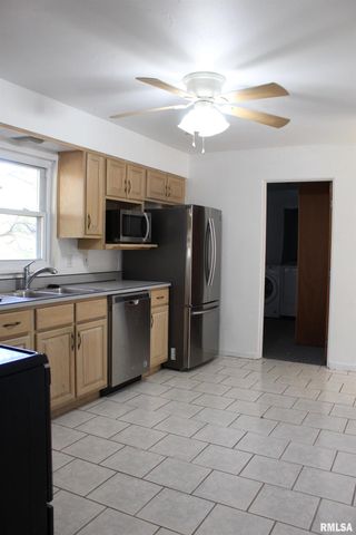 8 NORTHBROOK Drive, Mt Vernon, IL 62864