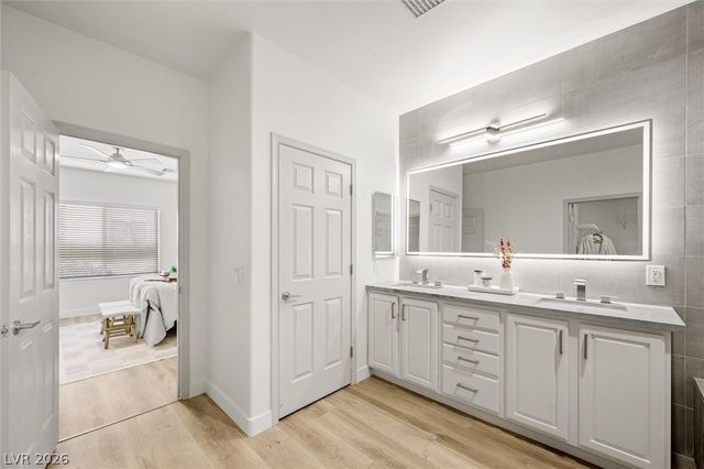 2088 Sawtooth Mountain Drive, Henderson, NV 89044