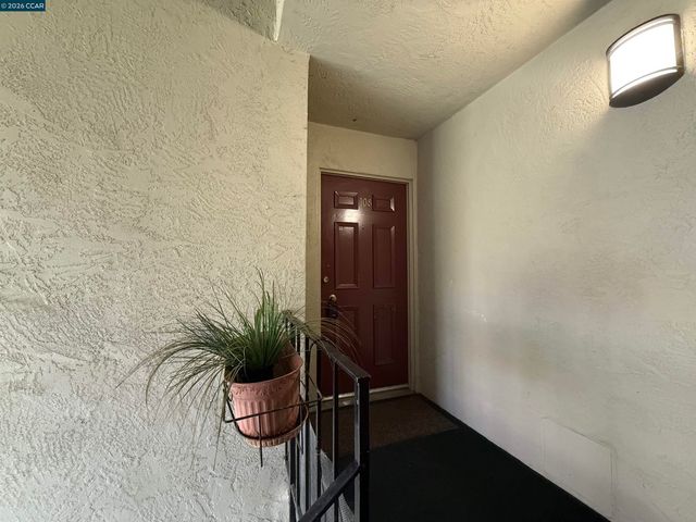 2564 Walnut Blvd 108, Walnut Creek, CA 94596