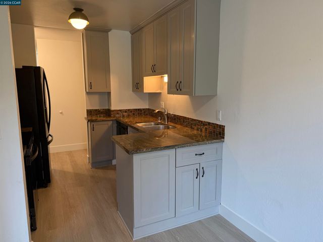 2564 Walnut Blvd 108, Walnut Creek, CA 94596