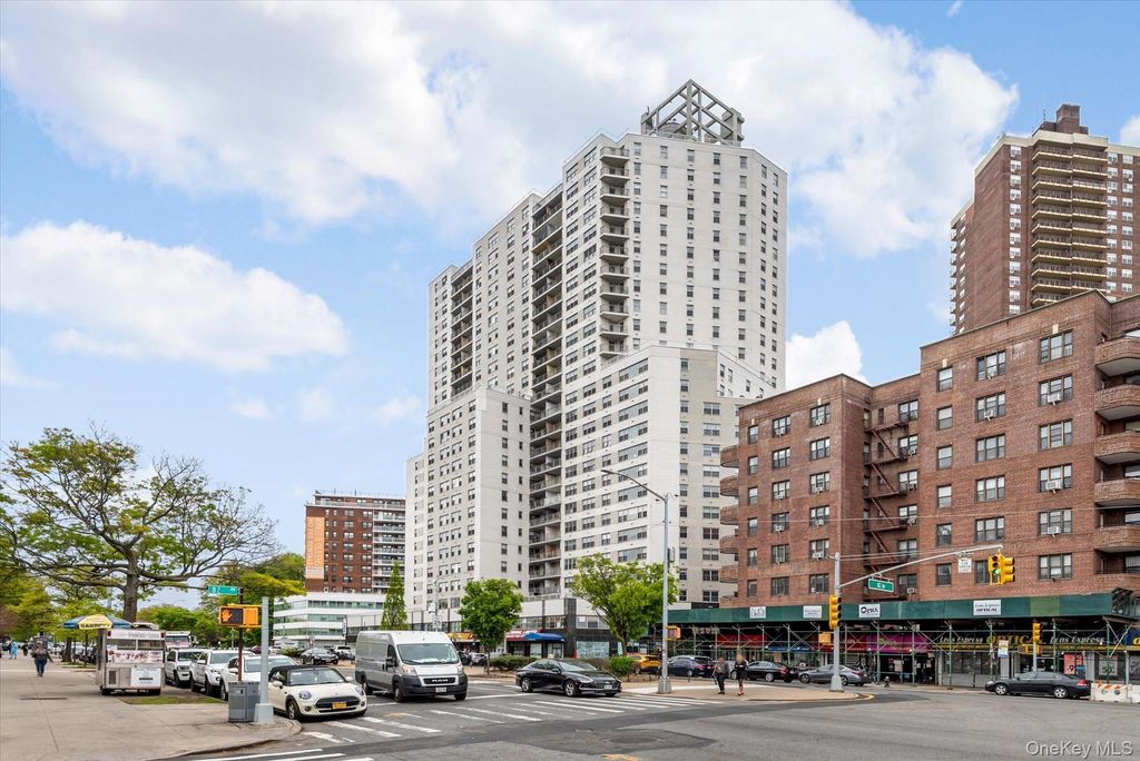 125-10 Queens Boulevard 1425, Kew Gardens, NY 11415