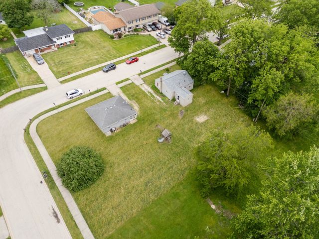 306-310 S Lincoln Street, Elwood, IL 60421