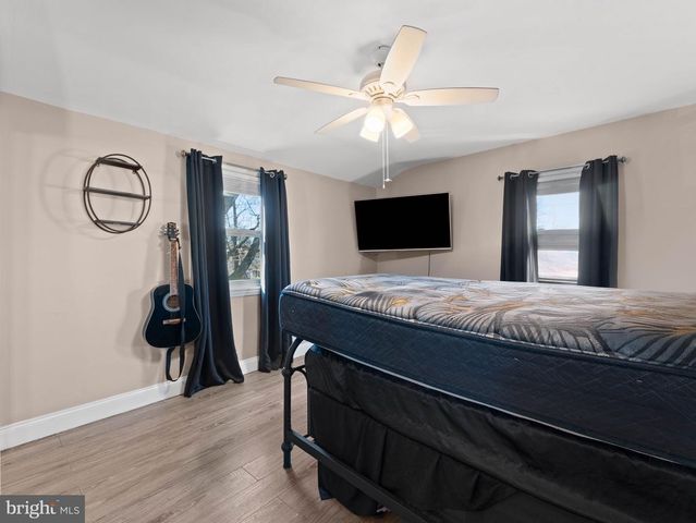 7408 GITHENS AVE, Pennsauken, NJ 08109