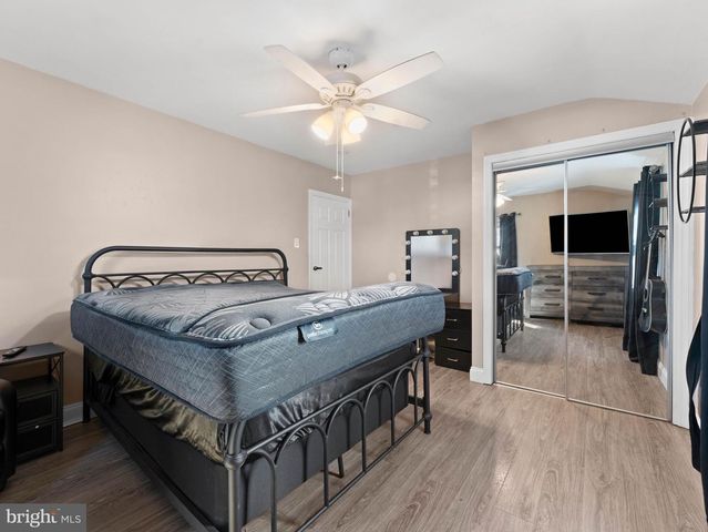 7408 GITHENS AVE, Pennsauken, NJ 08109